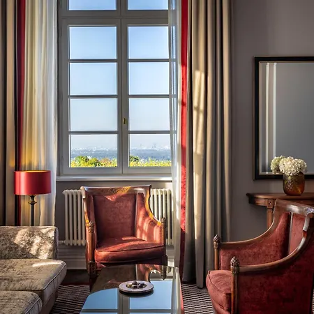 阿尔特霍夫施洛斯本斯堡大酒店 5*