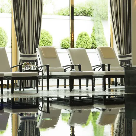 Hotel Althoff Grandhotel Schloss Bensberg 5*