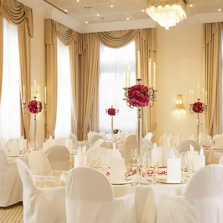 Althoff Grandhotel Schloss Bensberg